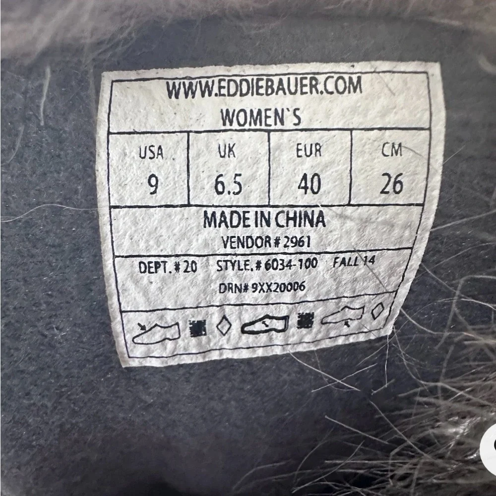 Eddie Bauer Womens Black Fur Trimmed Winter Outdoor Boots Size 9 Vibram Bottom - Picture 9 of 9